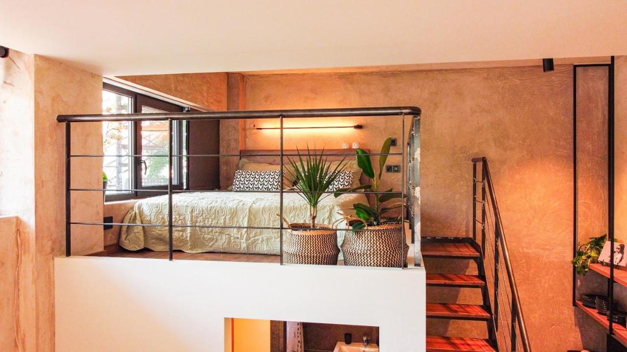 Mini Loft Apartment 칼라마타 외부 사진